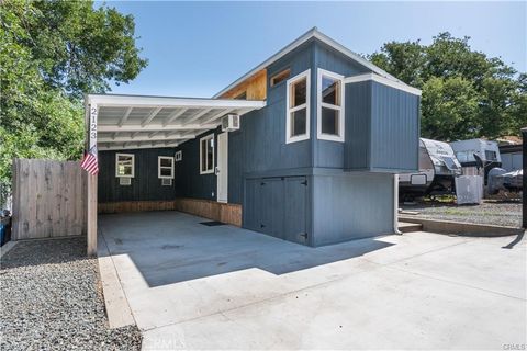 Photo of 2123 Yellow Feather Cir, Paso Robles, CA 93446 (MLS # NS26114165)