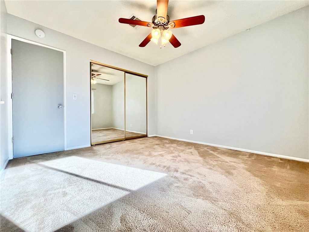 listing image 130724948906949426113