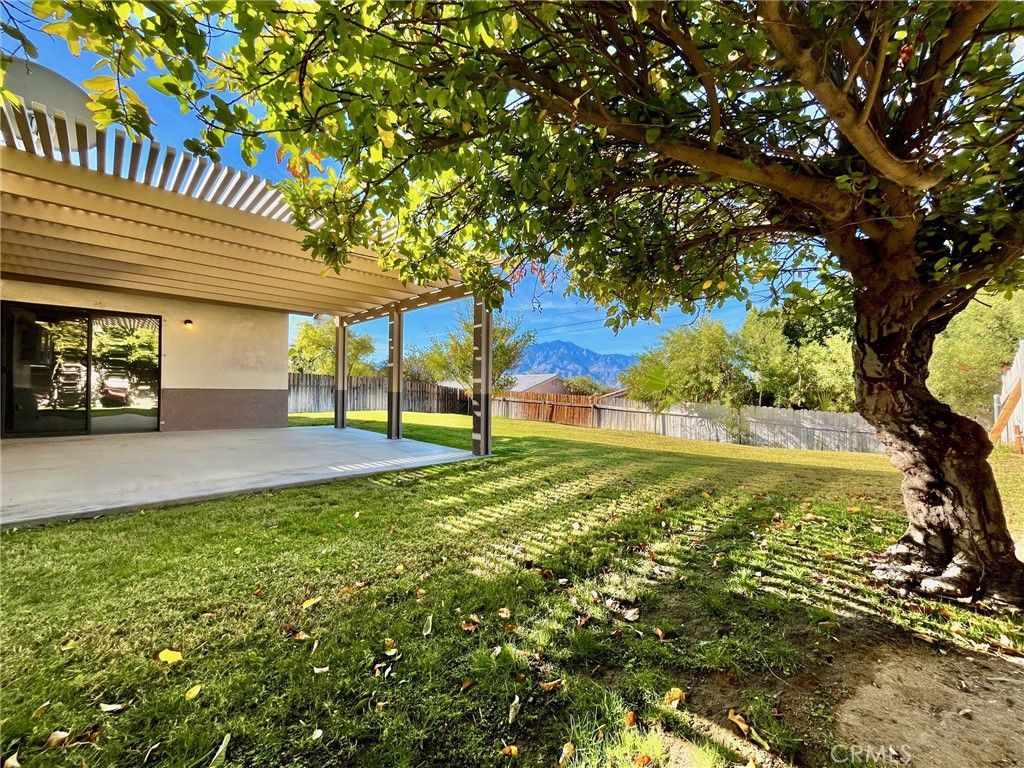 listing image 130724761392024888905