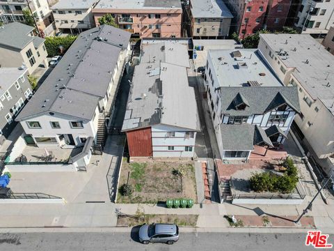 Photo of 332 S Wilton Place #1, Los Angeles, CA 90020 (MLS # 25618985)