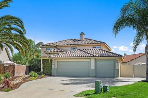 Photo of 33126 Jasper Circle, Menifee, CA 92584 (MLS # 219136296DA) Photo of 33126 Jasper Circle, Menifee, CA 92584 (MLS # 219136296DA)