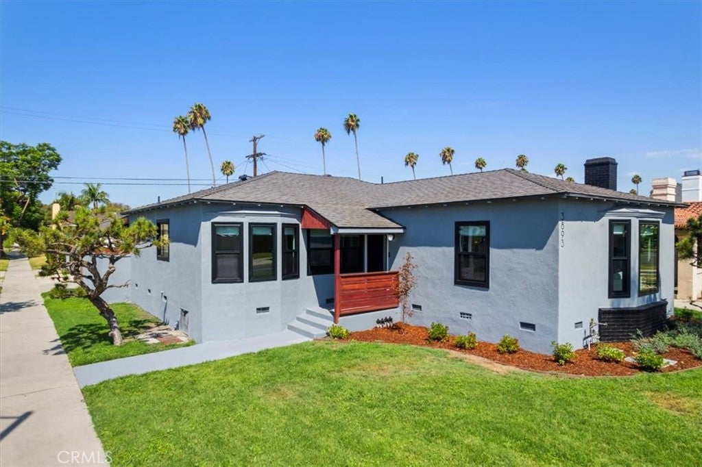 3893 Cherrywood AVE