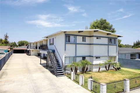 Photo of 8219 2nd Street, Paramount, CA 90723 (MLS # CV26133744)