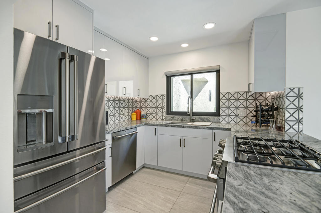 Riviera Gardens - Residential