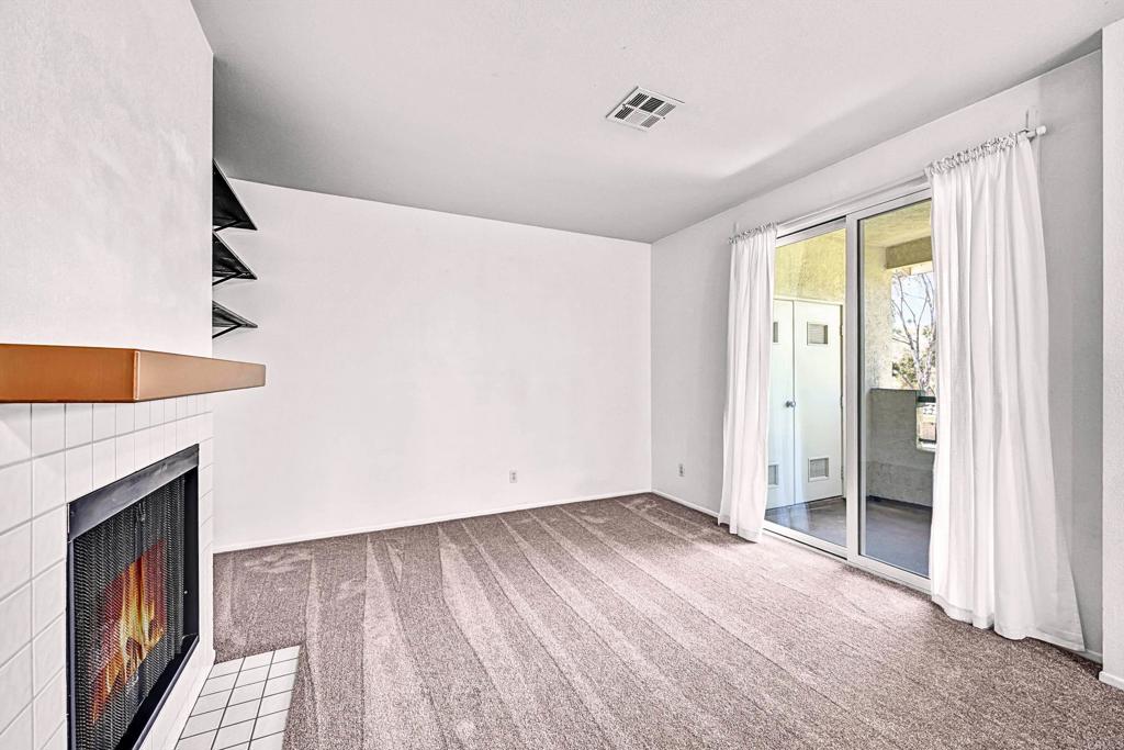 10915 Sabre Hill 364
