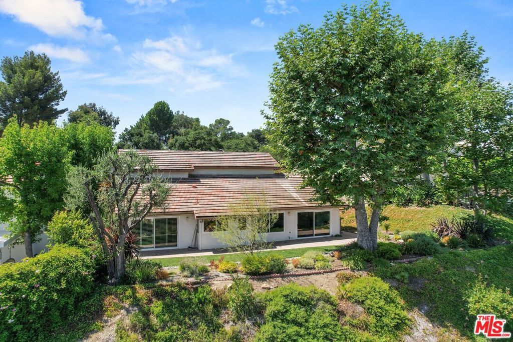 Photo of 2654 Basil Lane, Los Angeles, CA 90077 (MLS # 25599211)