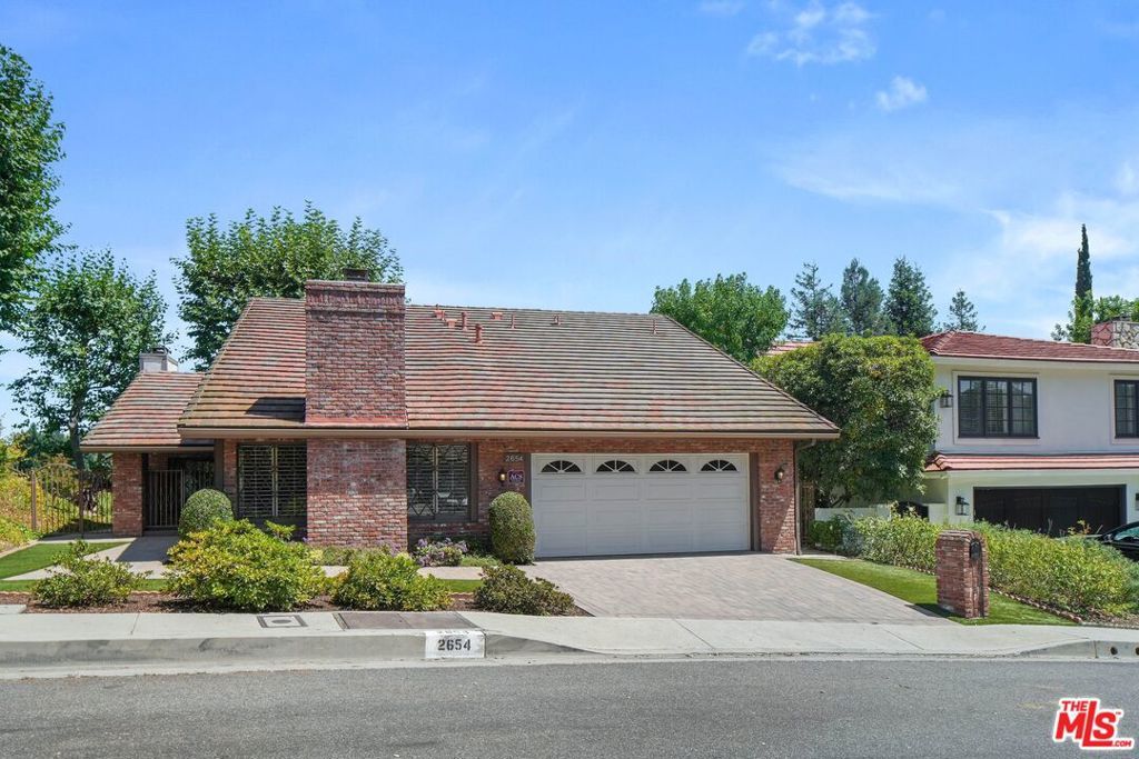 Photo of 2654 Basil Lane, Los Angeles, CA 90077 (MLS # 25599211)