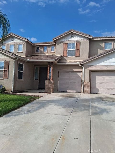 Photo of 26928 Commons Dr, Moreno Valley, CA 92555 (MLS # SW25227330) Photo of 26928 Commons Dr, Moreno Valley, CA 92555 (MLS # SW25227330)