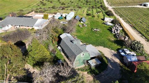 Tiny photo for 5770 Vista Serrano Way, Paso Robles, CA 93446 (MLS # PI26064691)