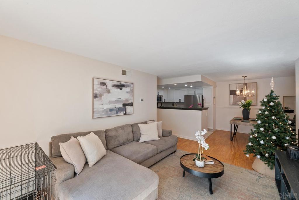 1564 Tanglewood Ln 19