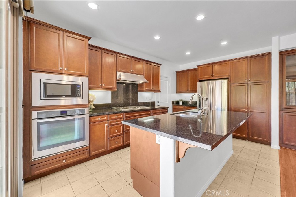 Sendero (SEND) - Residential Lease