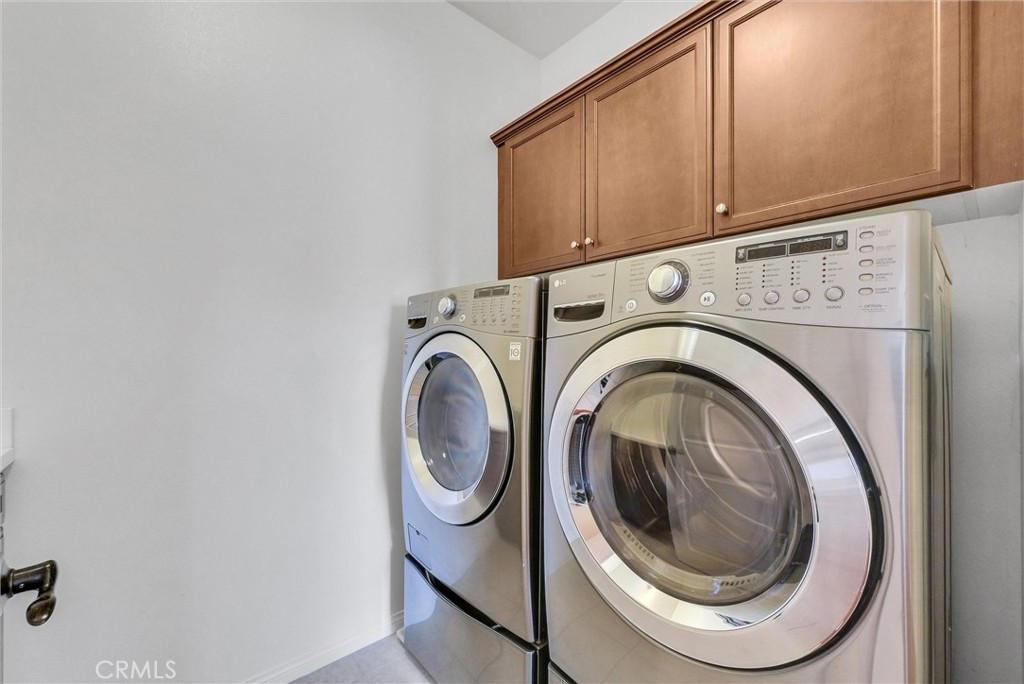 Sendero (SEND) - Residential Lease