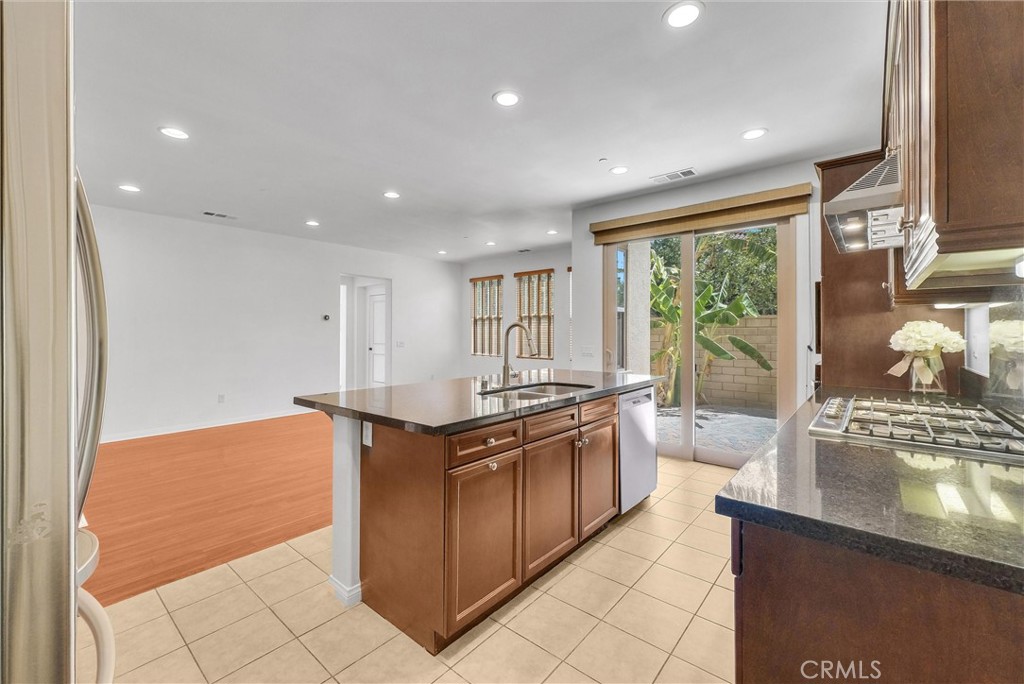 Sendero (SEND) - Residential Lease