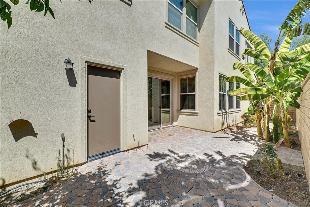 Sendero (SEND) - Residential Lease