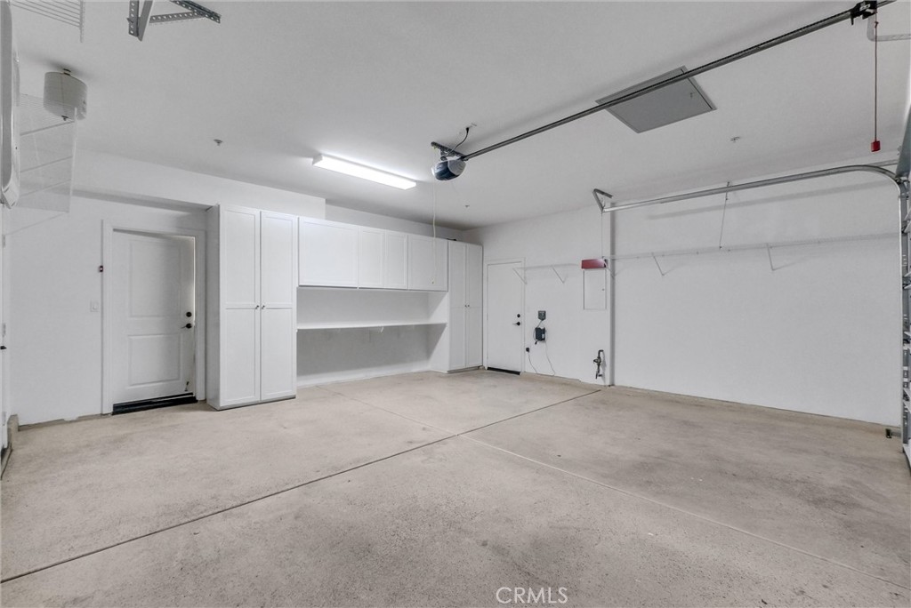 Sendero (SEND) - Residential Lease