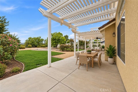 Tiny photo for 32185 Corte Carmela, Temecula, CA 92592 (MLS # SW26197219)