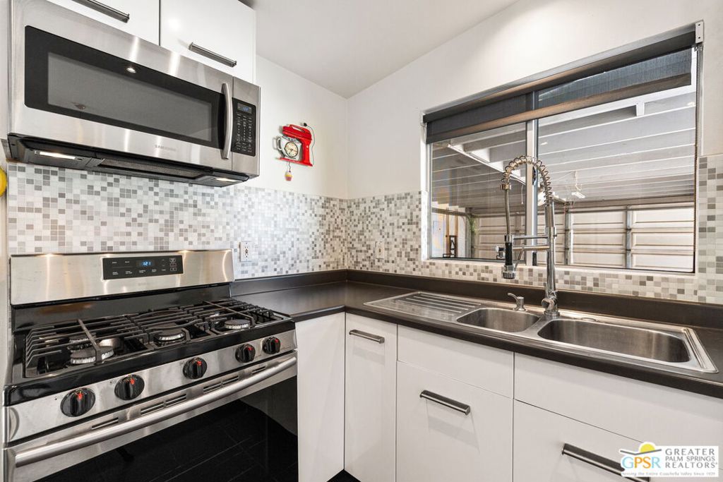 Demuth Park - Residential
