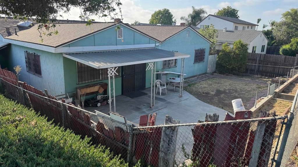 837 Twining Avenue
