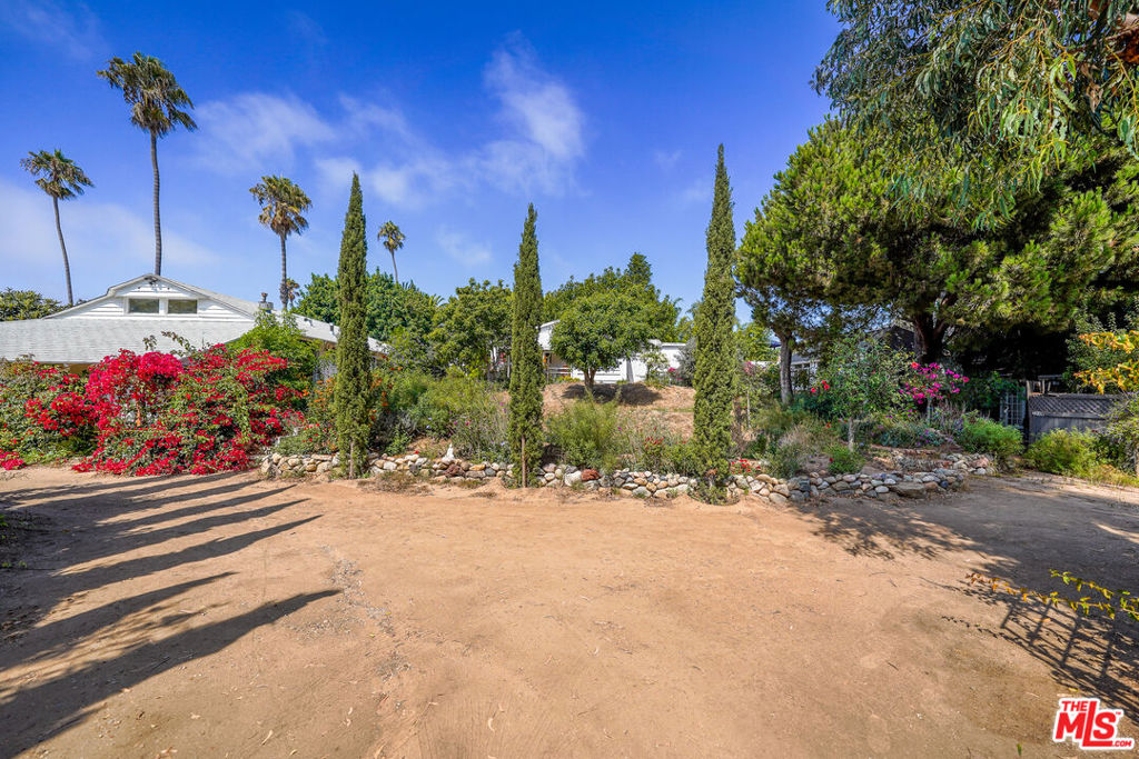 3538 Grand View Boulevard