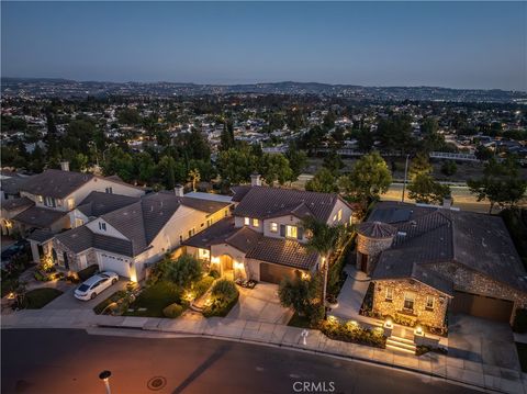 Photo of 20100 Livorno Ln, Yorba Linda, CA 92886 (MLS # TR26085594)