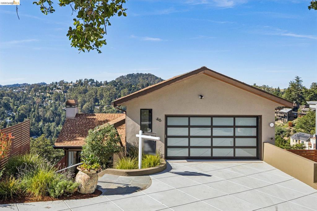 46 Carisbrook Ln