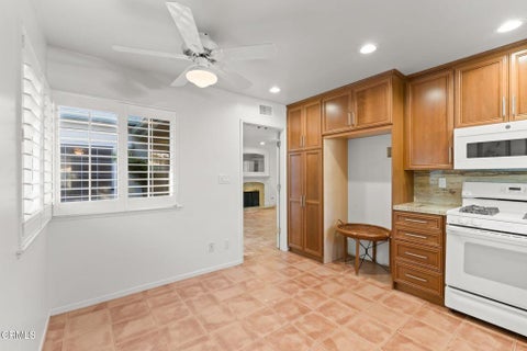Tiny photo for 2554 Neptune Place, Port Hueneme, CA 93041 (MLS # V1-38794)