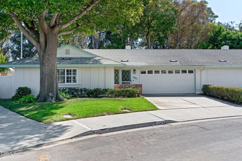 Photo of 2554 Neptune Place, Port Hueneme, CA 93041 (MLS # V1-38794)