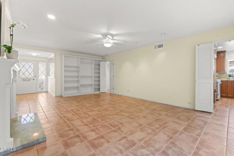 Tiny photo for 2554 Neptune Place, Port Hueneme, CA 93041 (MLS # V1-38794)