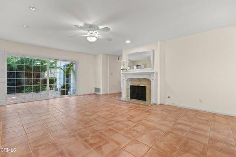 Tiny photo for 2554 Neptune Place, Port Hueneme, CA 93041 (MLS # V1-38794)
