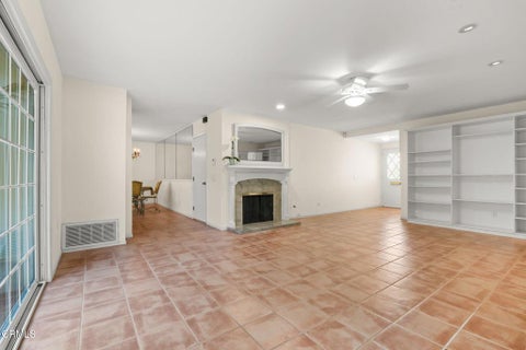 Tiny photo for 2554 Neptune Place, Port Hueneme, CA 93041 (MLS # V1-38794)
