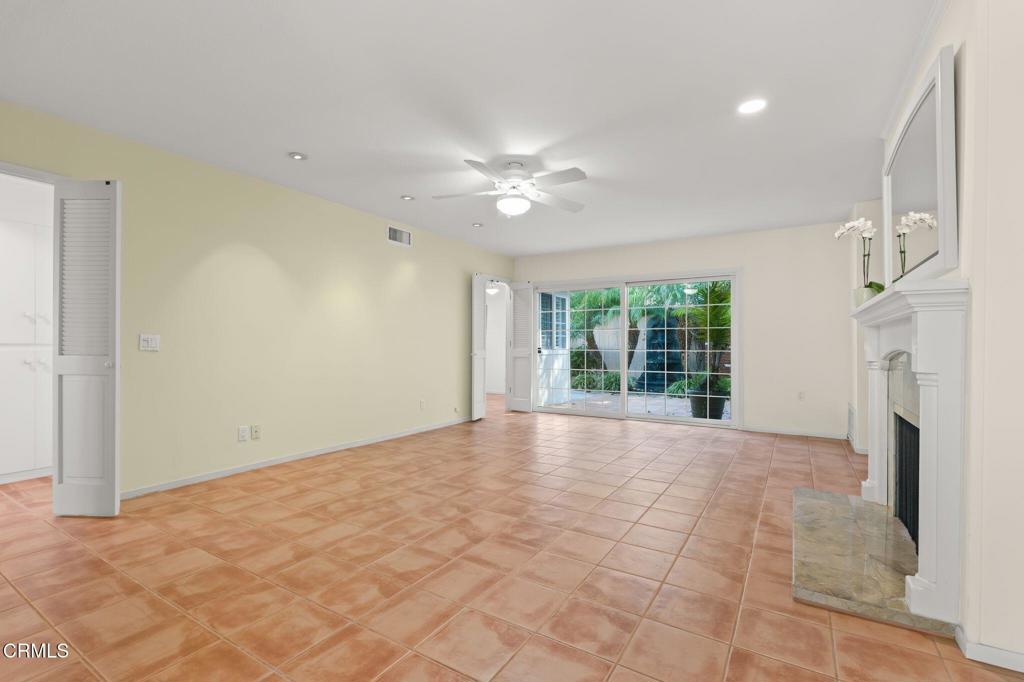2554 Neptune Place