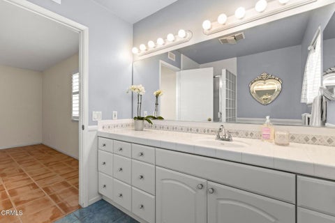 Tiny photo for 2554 Neptune Place, Port Hueneme, CA 93041 (MLS # V1-38794)