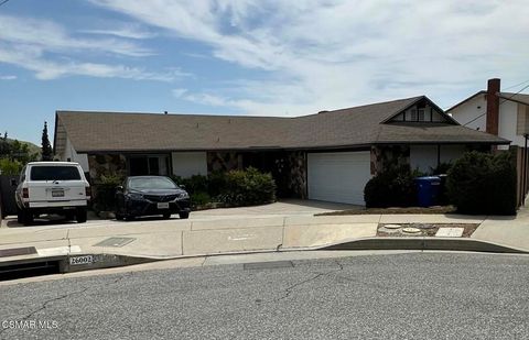 Photo of 26002 Adamor Road, Calabasas, CA 91302 (MLS # 225002475)