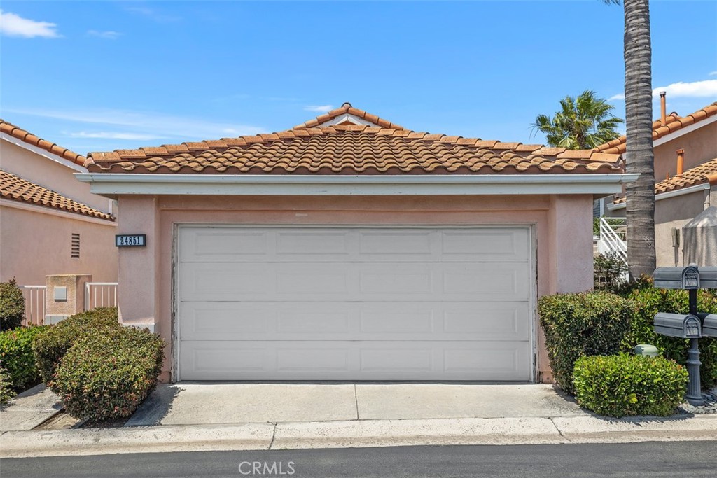 24851 Seagate Drive