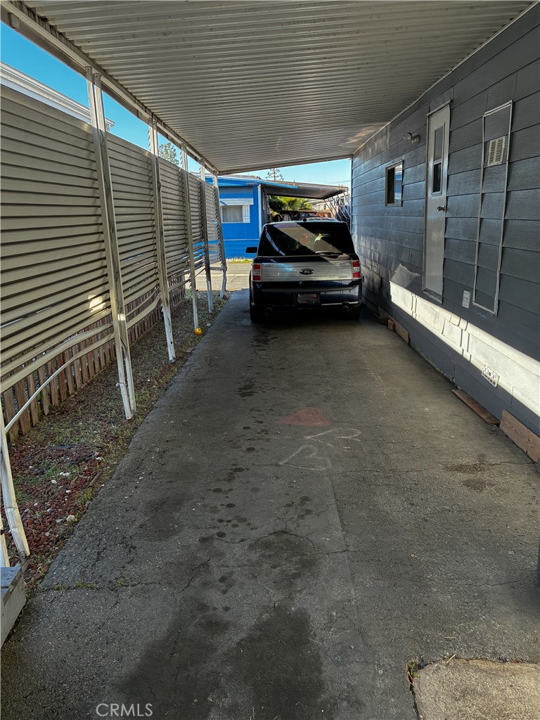 16600 Orange Avenue 66