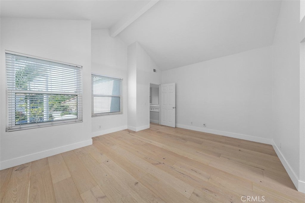 27 Almeria, Irvine CA 92614 - Photo 18