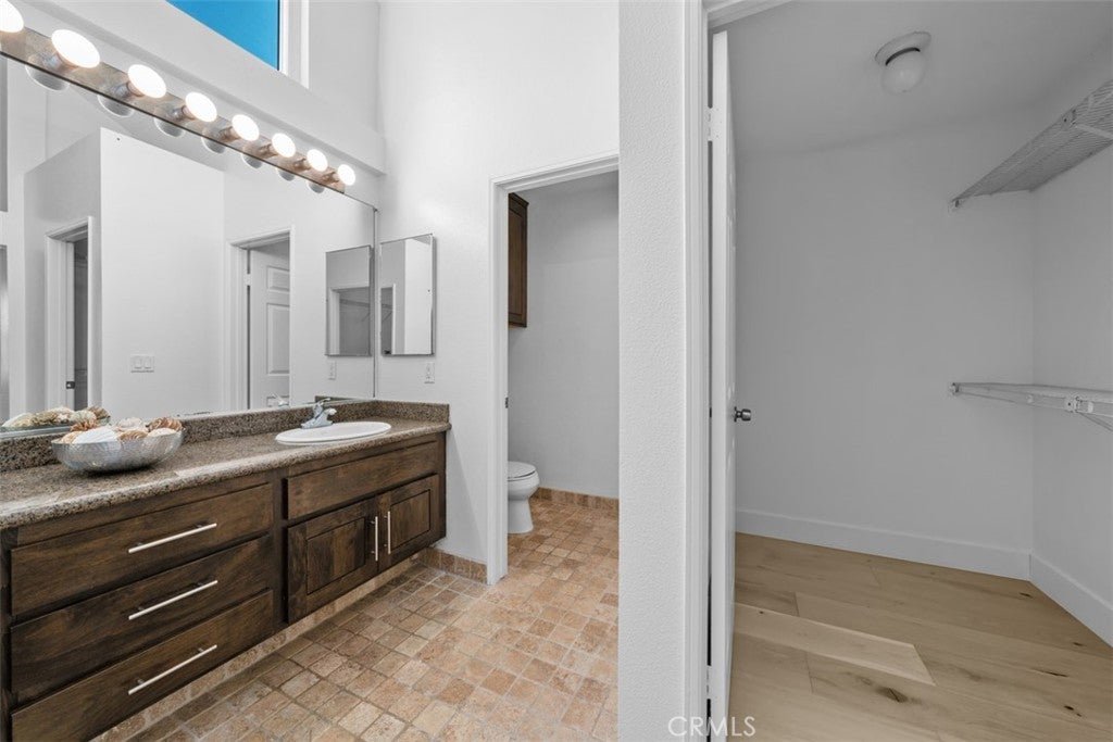 27 Almeria, Irvine CA 92614 - Photo 21