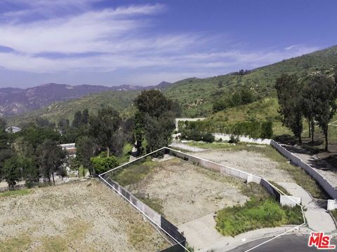 Tiny photo for 1433 El Bosque Court, Pacific Palisades, CA 90272 (MLS # 26669435)