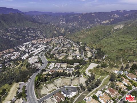 Tiny photo for 1433 El Bosque Court, Pacific Palisades, CA 90272 (MLS # 26669435)