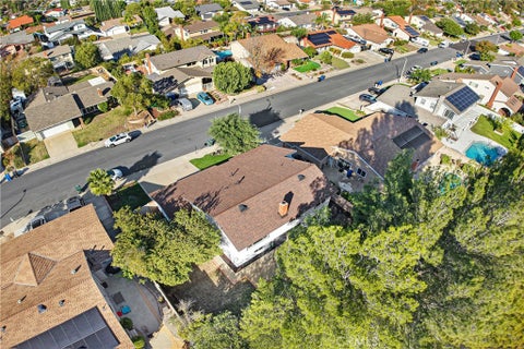 Tiny photo for 816 Pamela Wood St, Thousand Oaks, CA 91320 (MLS # SR26233248)