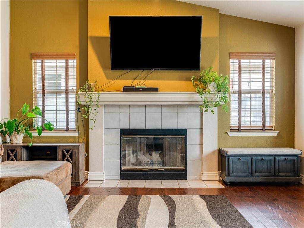 PROPERTIES 124 W Chestnut Street W