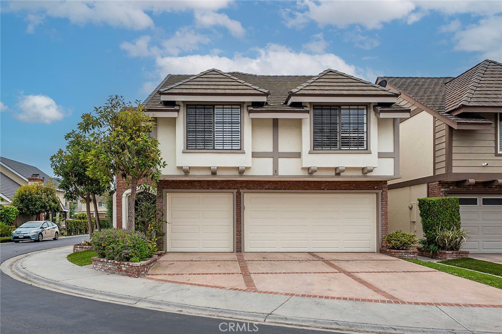 6220 Seville Ct.