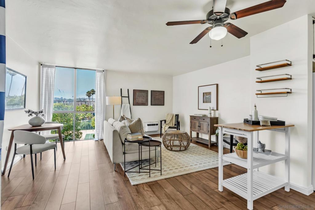 Come see this lovely one-bedroom, one-bathroom unit, with views of the bountiful community courtyard, which contains debatably the best resort-like amenities of any condo building in San Diego, including a BBQ area, sand volleyball courts, lighted tennis courts, a gym, a pool and spa with showers, a steam and dry room, a recreation room with a full kitchen, a pond and a stream, a gazebo, and a game room with foosball, a pool table, and ping pong tables. Come see this lovely one-bedroom, one-bathroom unit, with views of the bountiful community courtyard, which contains debatably the best resort-like amenities of any condo building in San Diego, including a BBQ area, sand volleyball courts, lighted tennis courts, a gym, a pool and spa with showers, a steam and dry room, a recreation room with a full kitchen, a pond and a stream, a gazebo, and a game room with foosball, a pool table, and ping pong tables. This lovely home is conveniently located in a beautiful, gated community near I-8, I-5, Ocean Beach, Mission Bay, and Point Loma. The unit boasts an in-unit washer and dryer, all appliances included, and a community laundry room. Please come treat yourself to see how the other half lives!