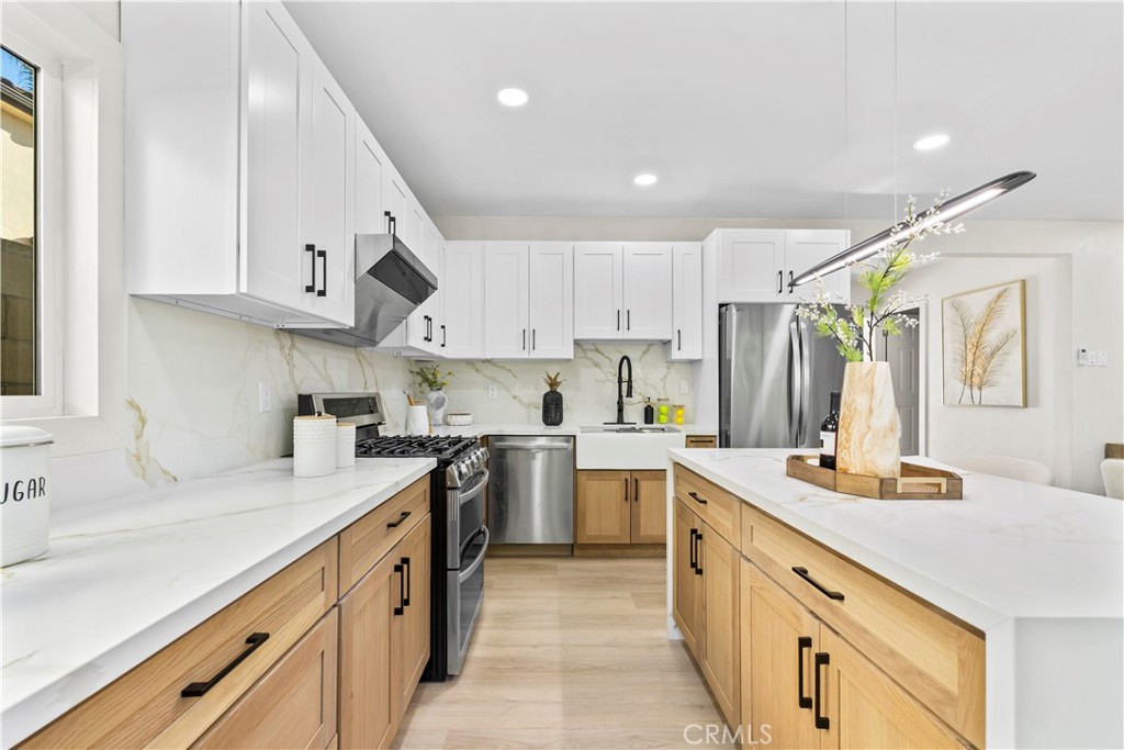 2813 Weidermeyer Avenue