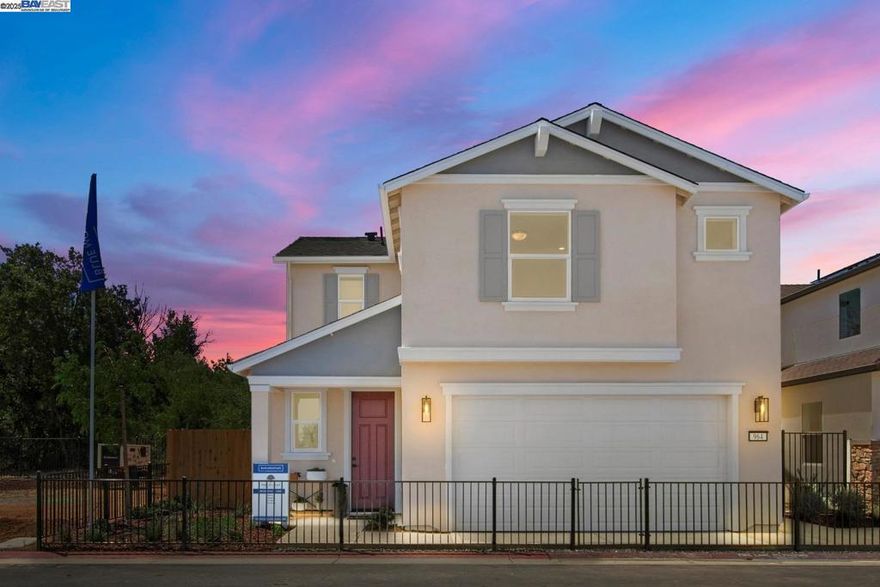 Excellent neighborhood in Galt.  Right across the street from a beautiful park.  Big backyards, great first time buyer homes in a beautiful community. Pictures are of model home, not actual home for sale. Beautiful corner lot.