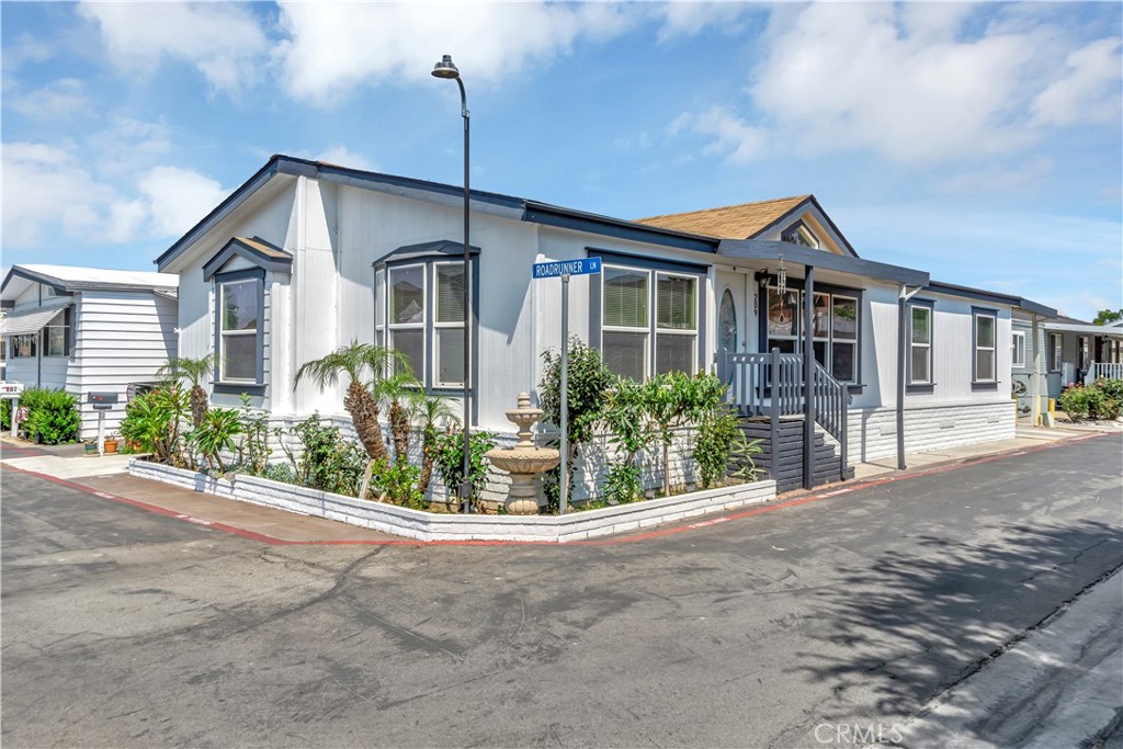 209 Road Runner Lane