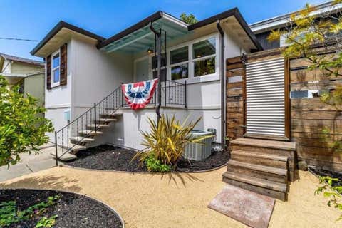 Photo of 843 W I Street, Benicia, CA 94510 (MLS # ML82053025)