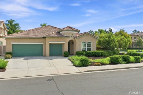 Tiny photo for 43940 Via Montalban, Temecula, CA 92592 (MLS # SW26195767)