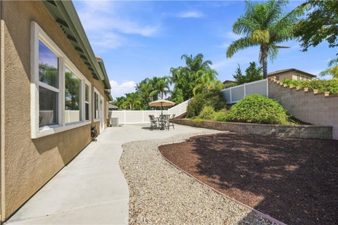 Tiny photo for 43940 Via Montalban, Temecula, CA 92592 (MLS # SW26195767)