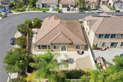 Tiny photo for 43940 Via Montalban, Temecula, CA 92592 (MLS # SW26195767)